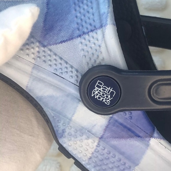 Bath & Body Works X Crocs SCENTED Classic Gingham Clog W/8 M/6 - Picture 4 of 7